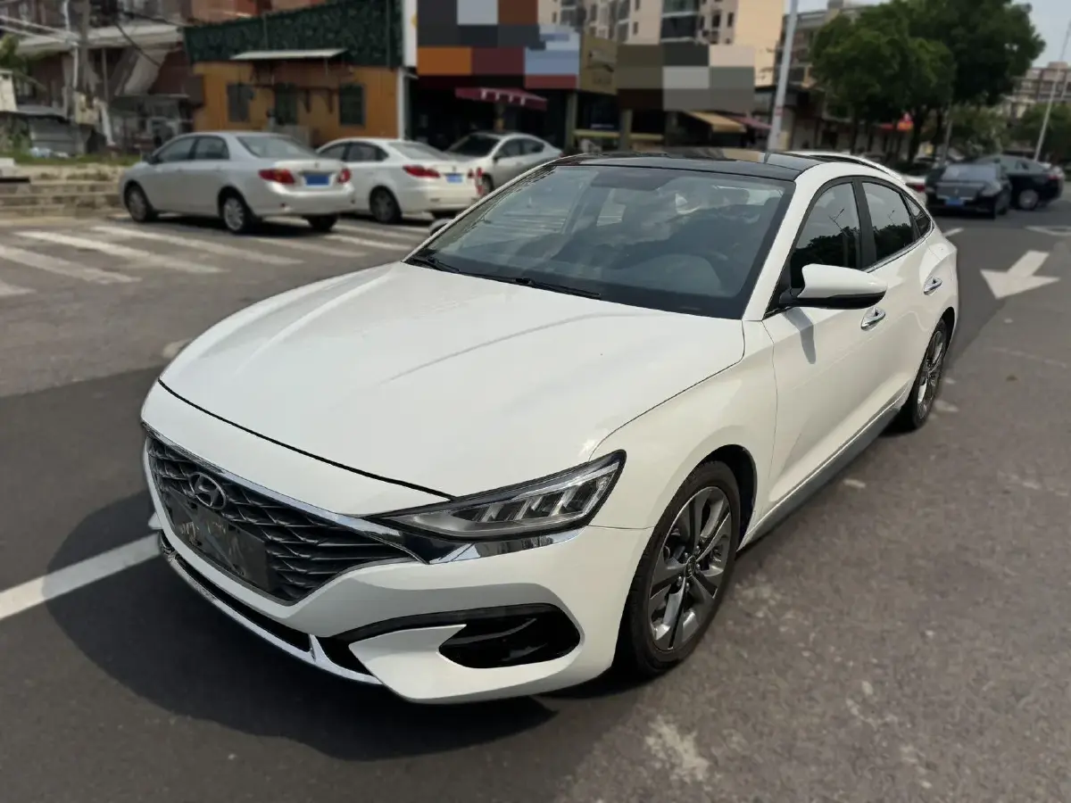 2019 Hyundai La Festa 1.6T 204HP L4 7DCT