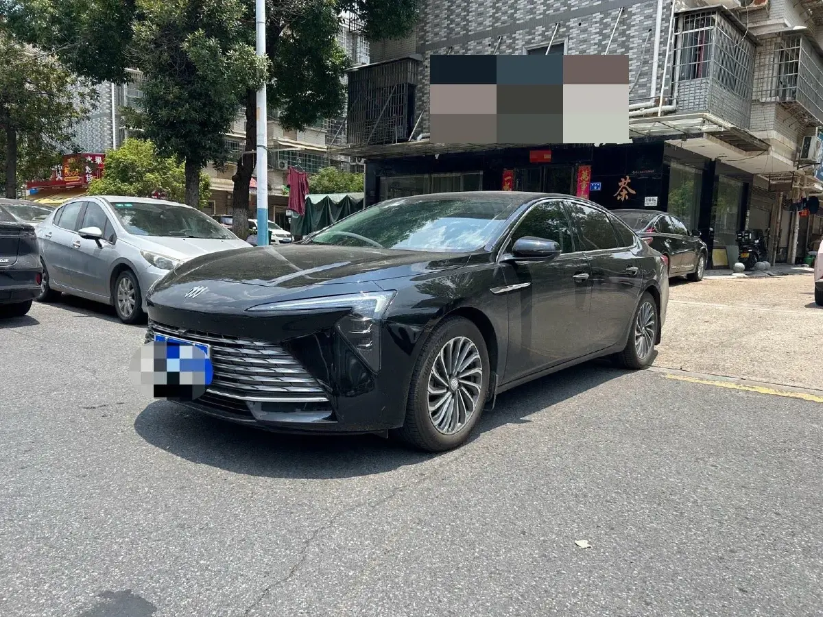 2024 Buick Larcosse 2.0T 237HP L4 9AT