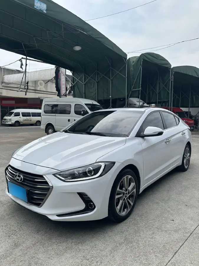 2016 Hyundai Elantra 1.6L 130HP L4 6AT