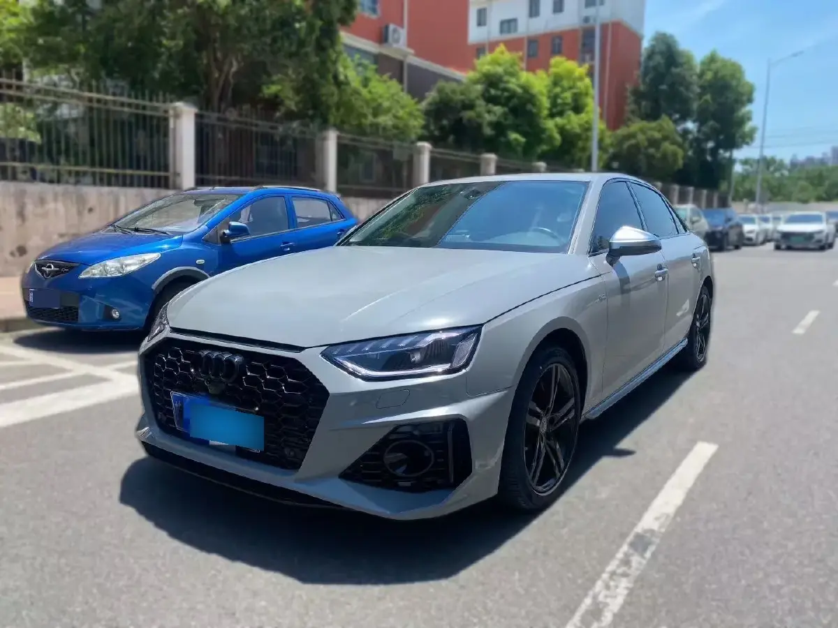 2020 Audi A4L 2.0T 190HP L4 7DCT