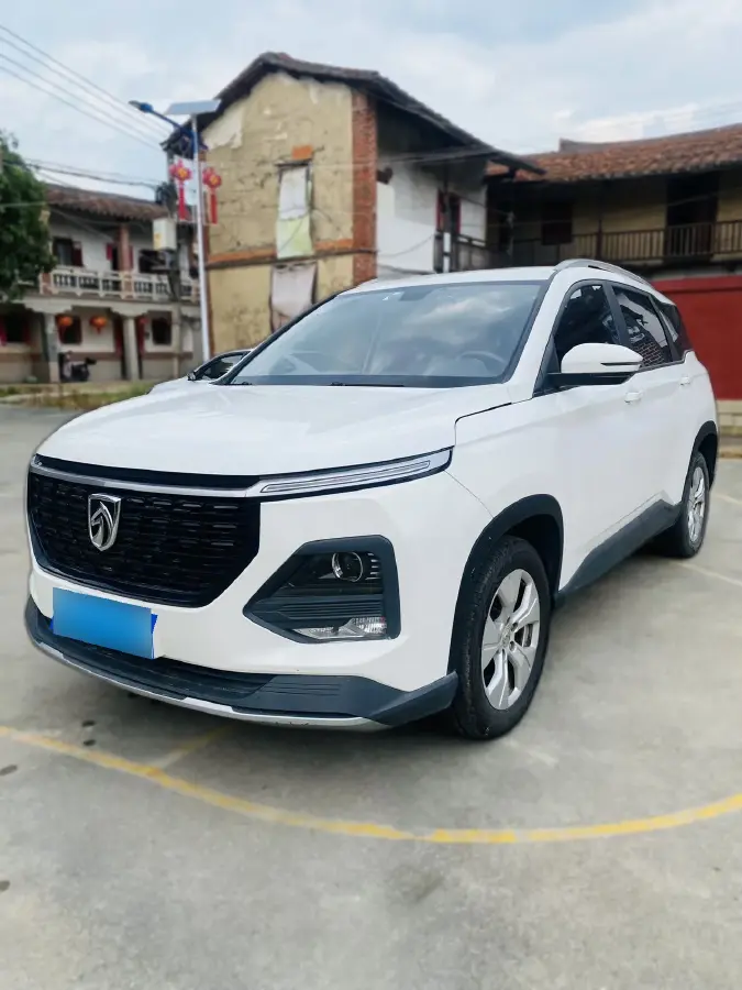 2020 BaoJun 530 1.5T 147HP L4 CVT