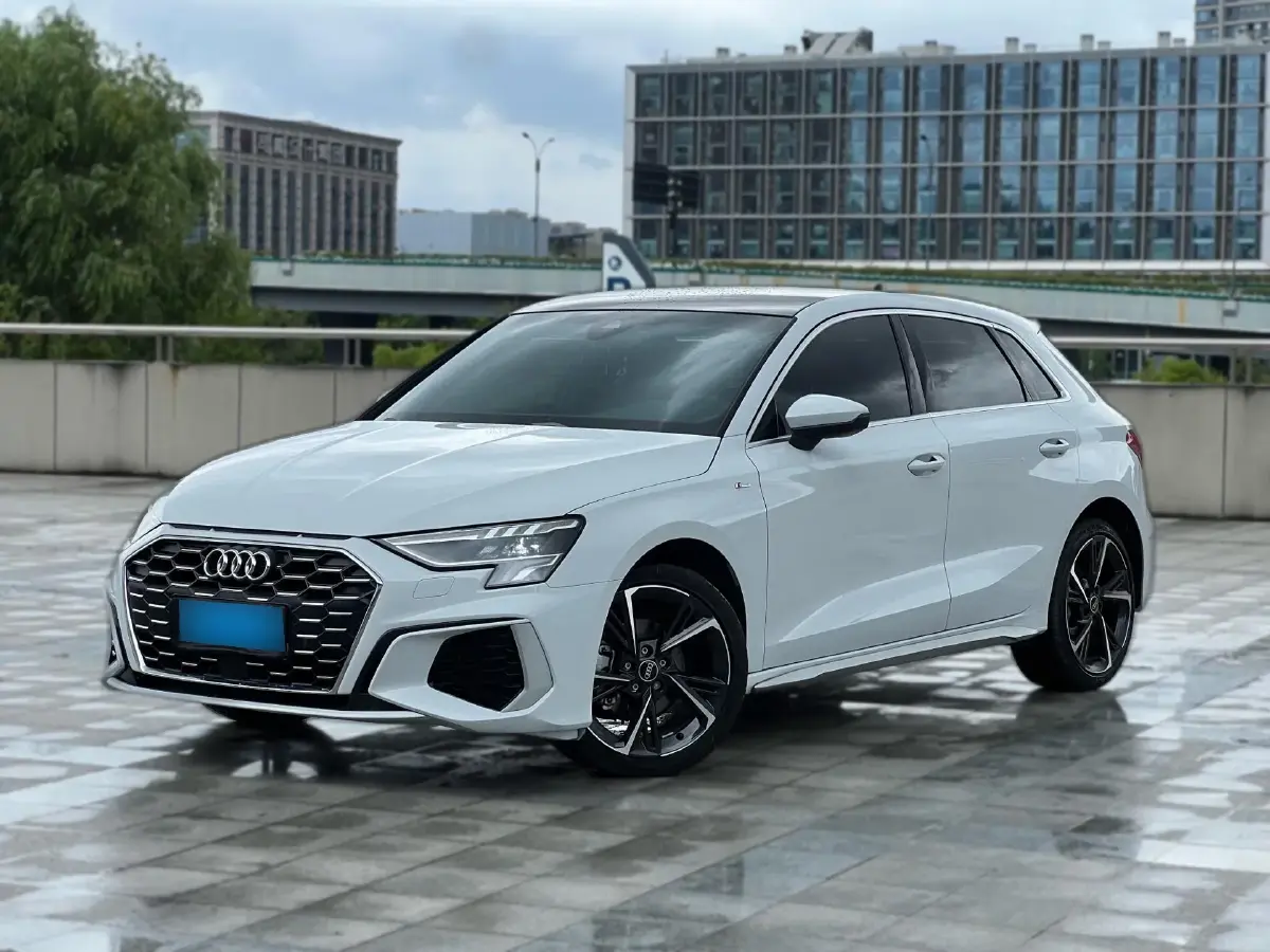 2022 Audi A3 1.4T 150HP L4 7DCT