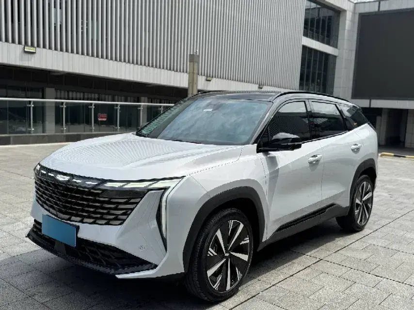 2024 Geely StarRay 1.5T 181HP L4 7DCT