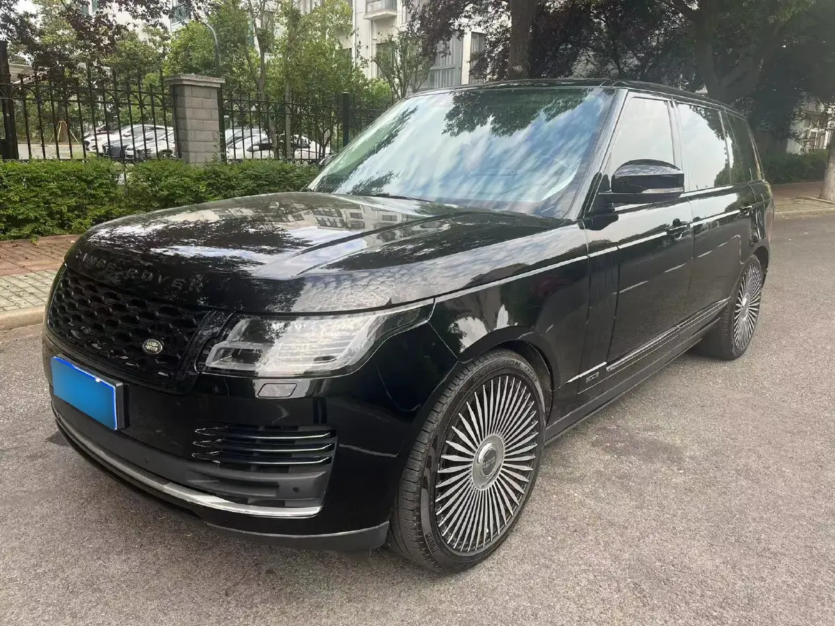 2022 Land Rover Range Rover 3.0T 400HP L6 8AT
