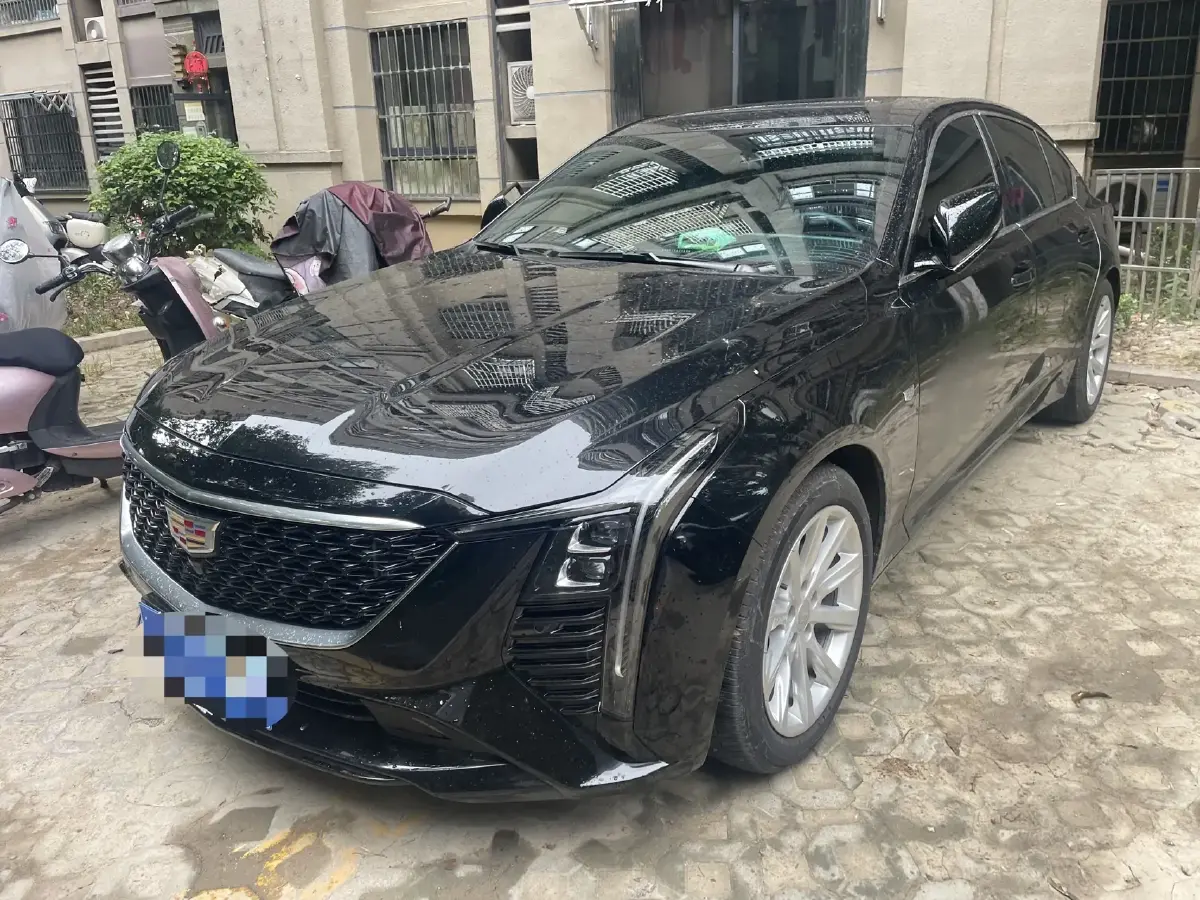 2024 Cadillac CT5 2.0T 237HP L4 10AT