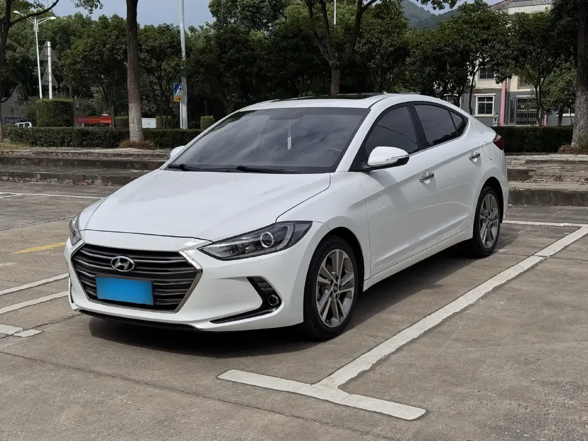 2016 Hyundai Elantra 1.6L 130HP L4 6AT