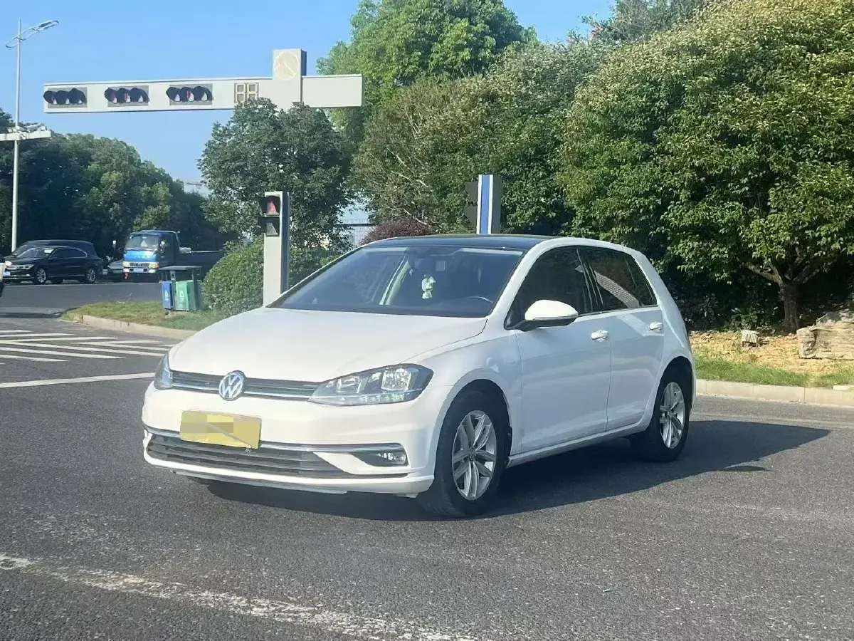 2019 Volkswagen Golf 1.4T 150HP L4 7DCT