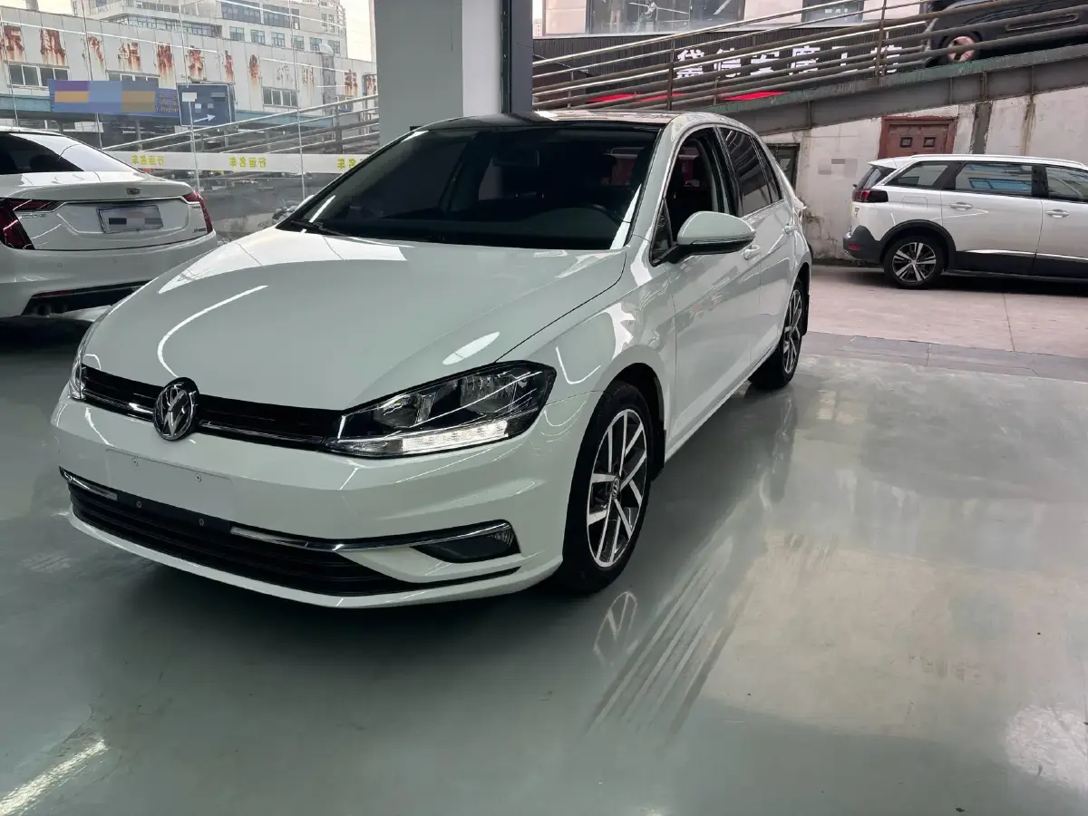 2020 Volkswagen Golf 1.4T 150HP L4 7DCT