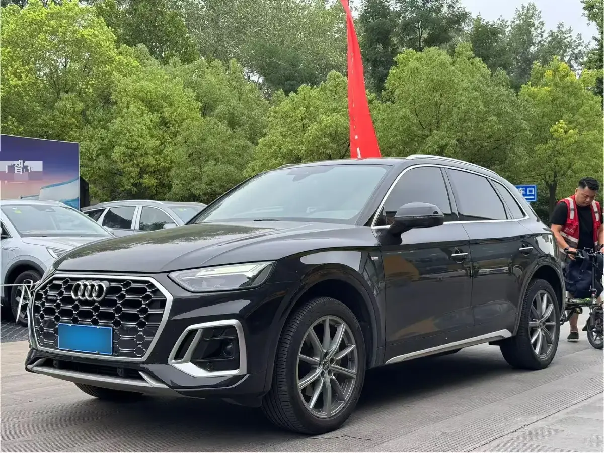 2022 Audi Q5L 2.0T 190HP L4 7DCT