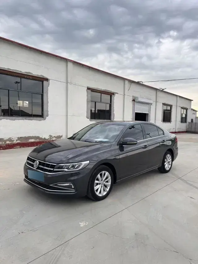 2019 Volkswagen Bora 1.5L 116HP L4 5MT