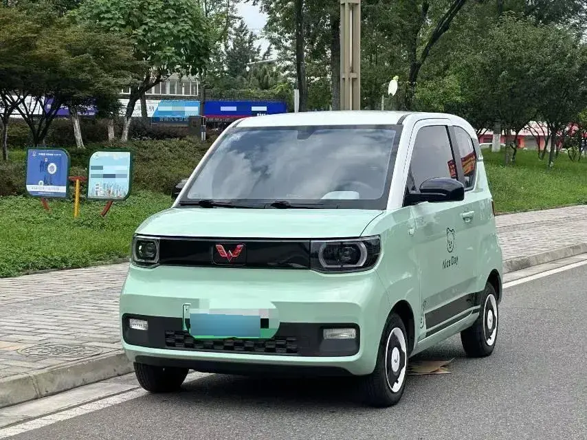 2021 WuLing HongGuang MINI EV BEV 13.8KWH