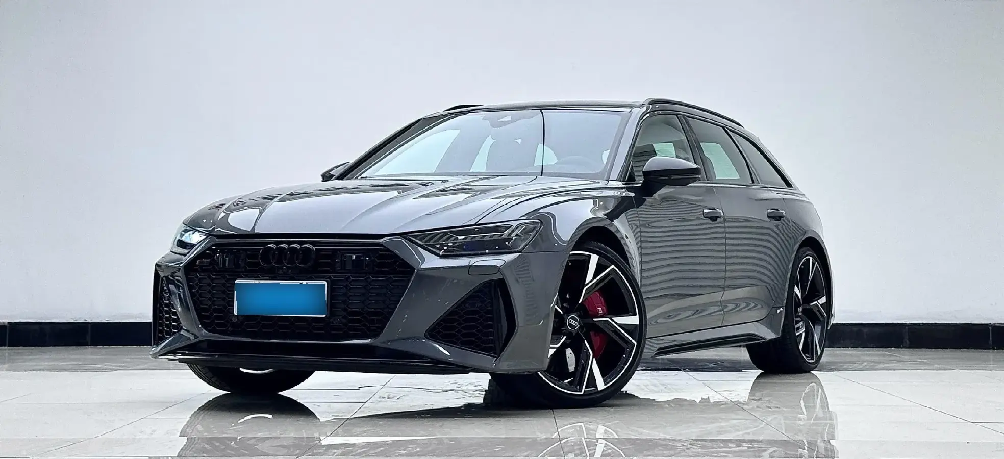 2021 Audi RS 6 4.0T 600HP V8 8AT