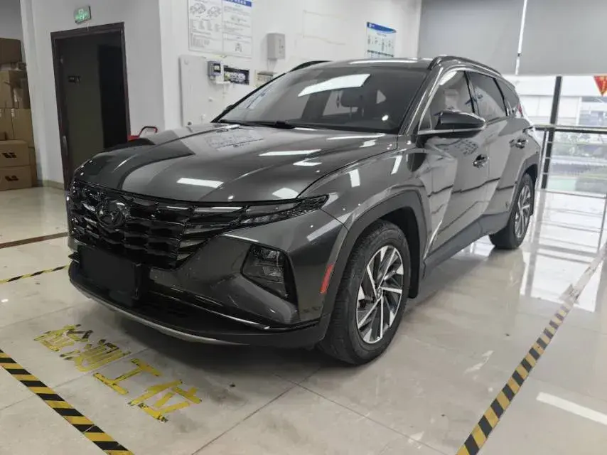 2023 Hyundai Tucson 1.5T 200HP L4 8AT