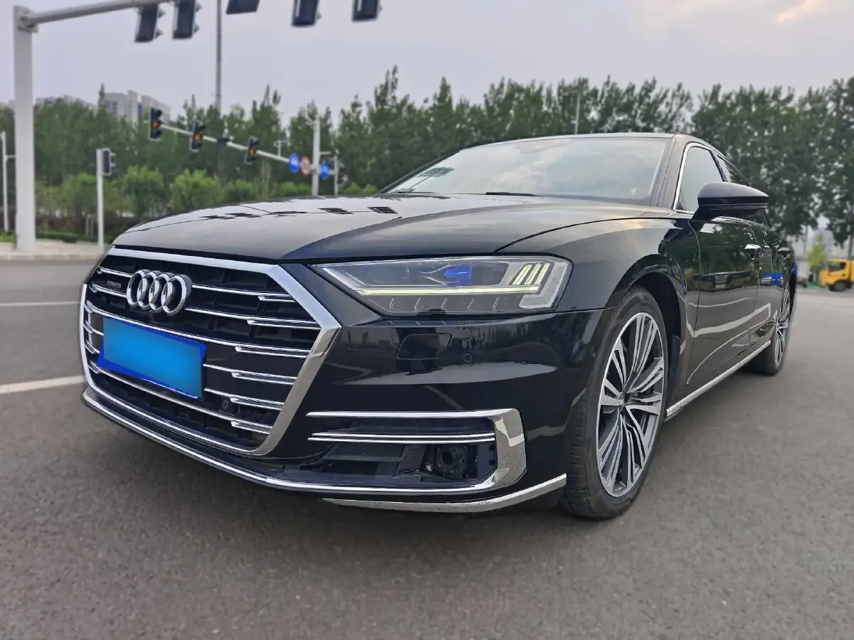 2021 Audi A8 3.0T 340HP V6 8AT