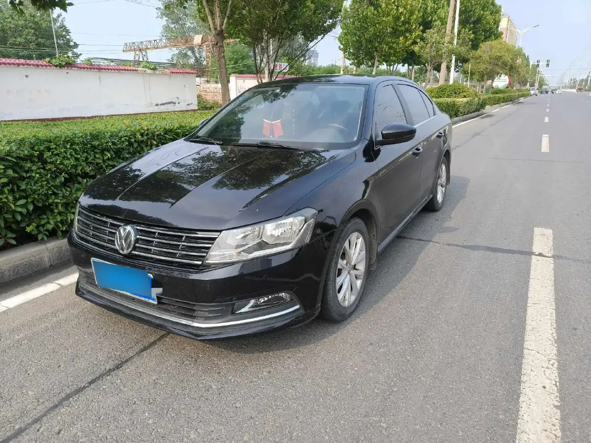 2017 Volkswagen Lavida 1.6L 110HP L4 6AT