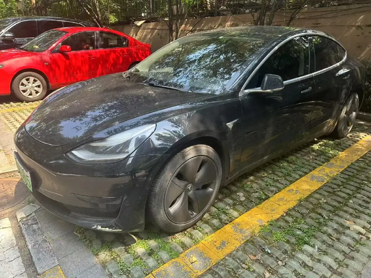 2020 Tesla Model 3 BEV 52KWH