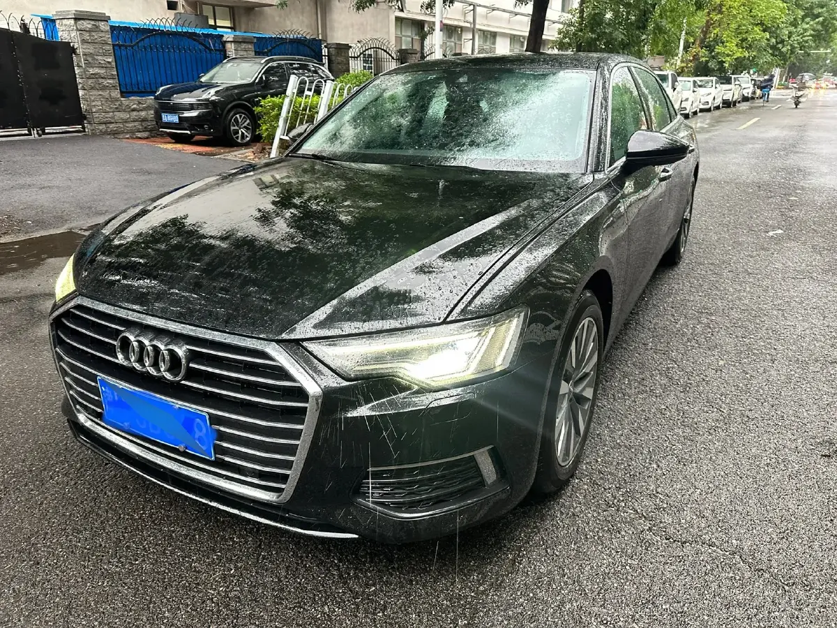 2021 Audi A6L 2.0T 224HP L4 7DCT