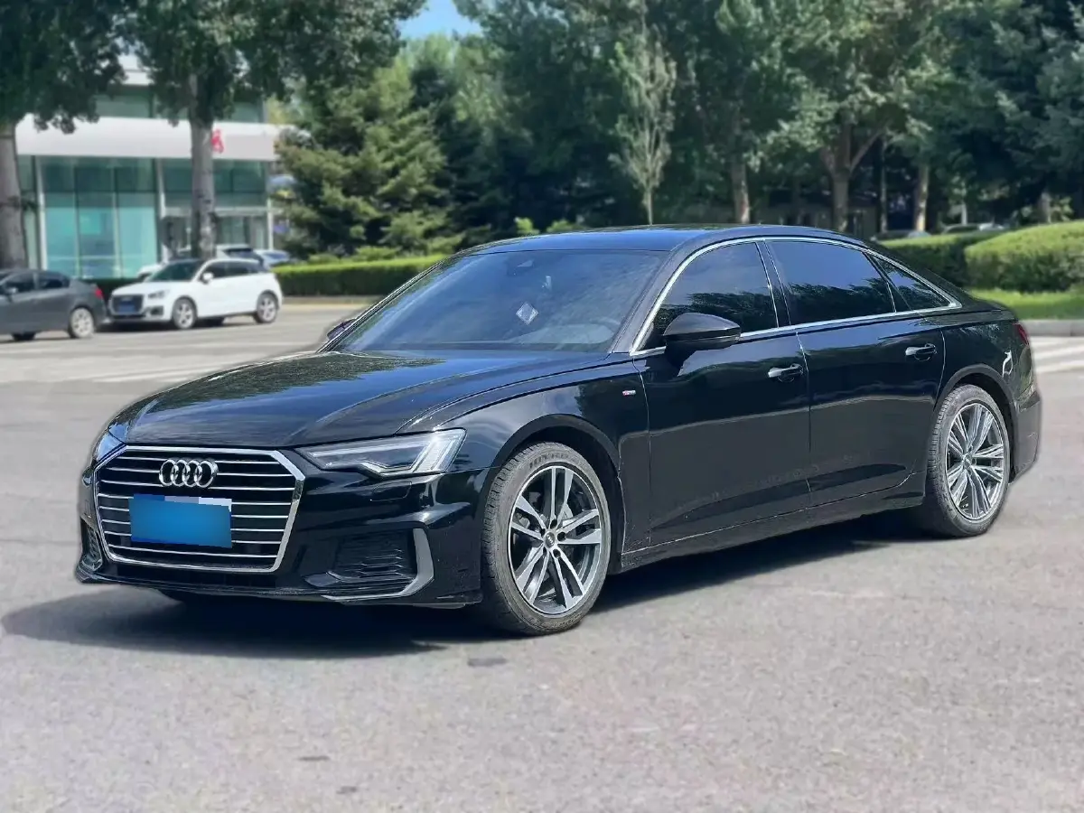 2020 Audi A6L 2.0T 190HP L4 7DCT