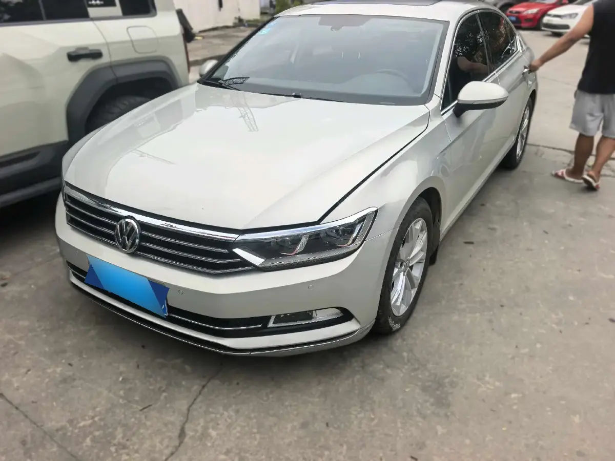 2019 Volkswagen Magotan 2.0T 186HP L4 7DCT