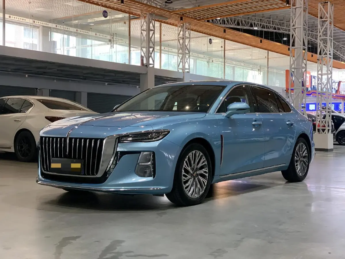 2023 HongQi H5 2.0T 224HP L4 8AT