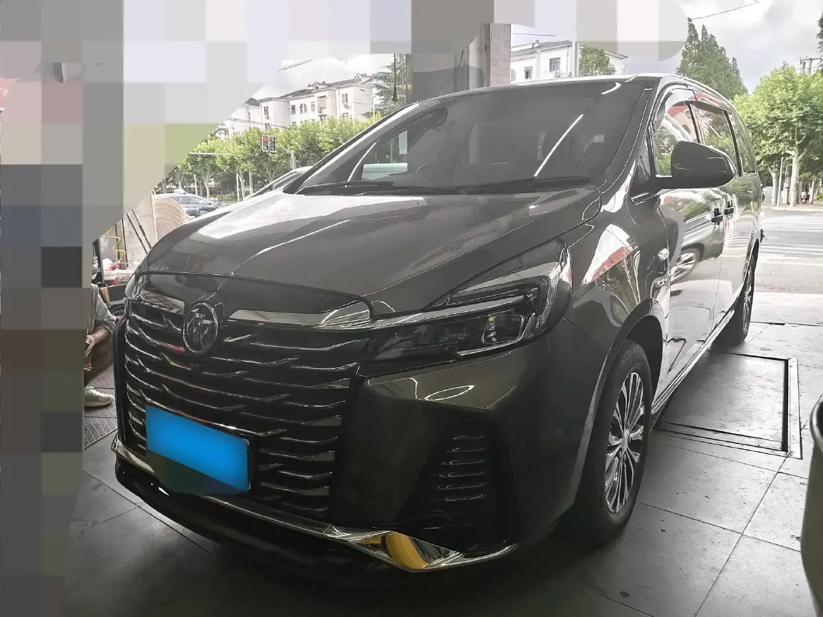 2022 Buick GL8 2.0T 237HP L4 9AT