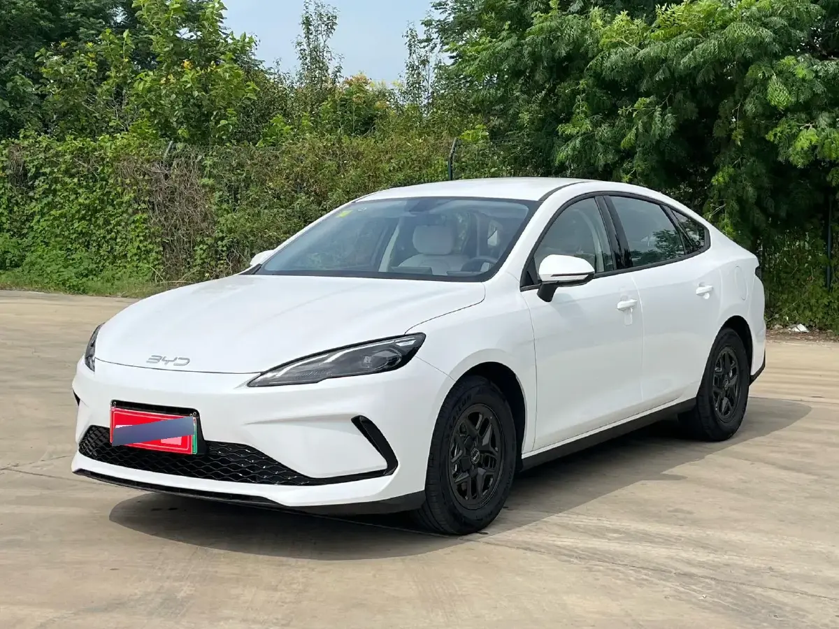 2025 BYD Seal05 DM-i 1.5L 101HP L4 E-CVT PHEV 7.68KWH