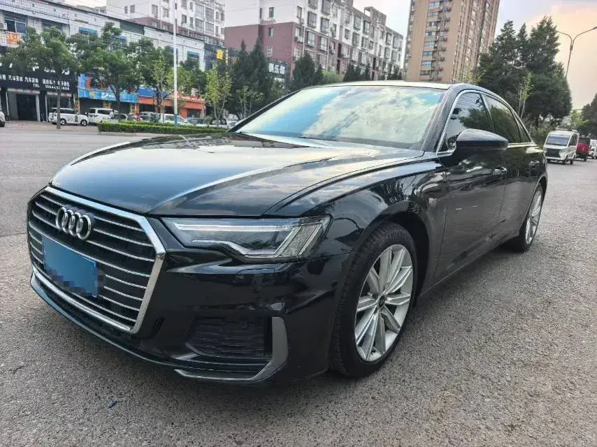 2022 Audi A6L 2.0T 224HP L4 7DCT