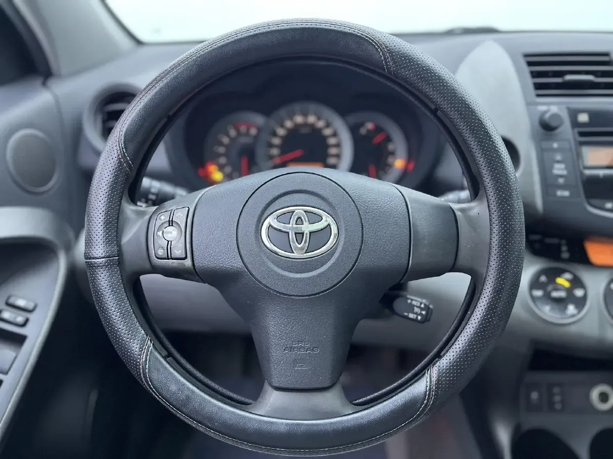 2009 Toyota RAV4 2.0L 150HP L4 4AT,autocango,china used car exporter,china ev exporter,chinese used car exporter,chinese used ev exporter