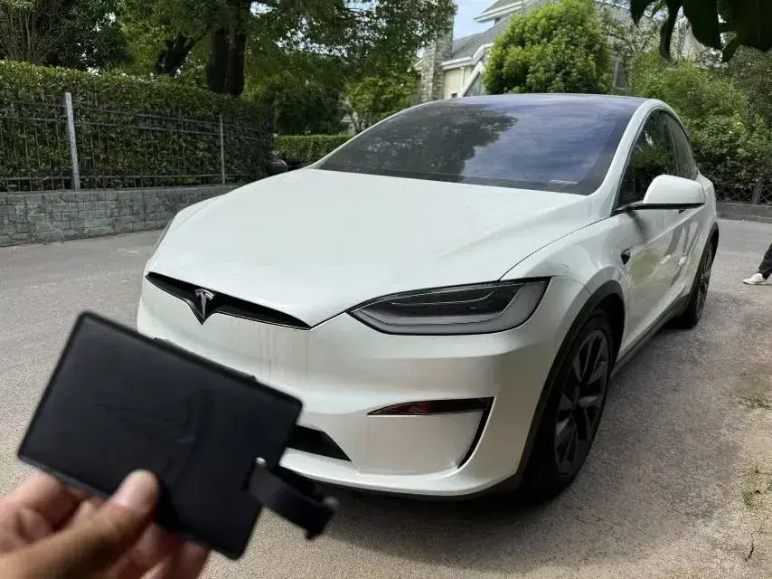 2023 Tesla Model X BEV 100KWH