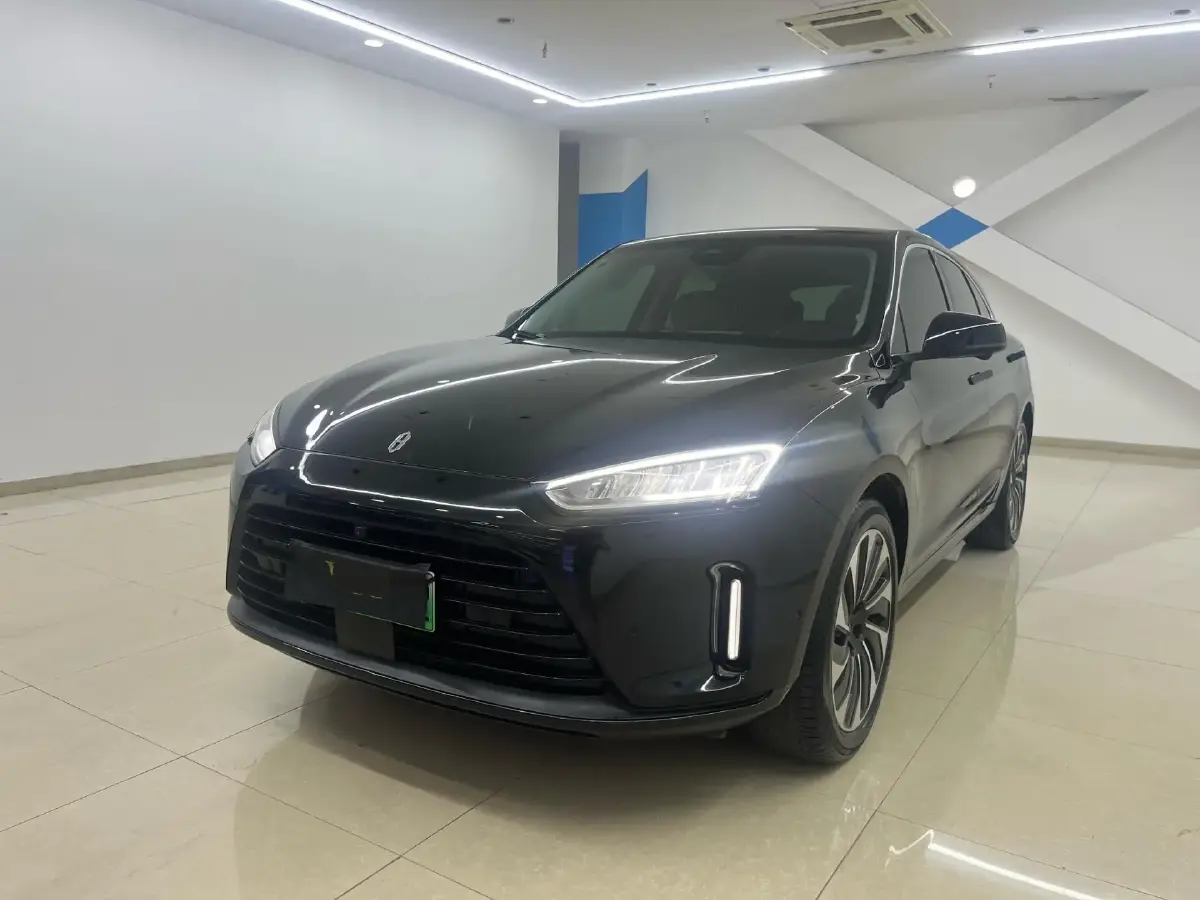 2022 HIMA AITO M5 Range Extended 125HP REEV 40KWH