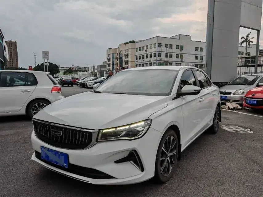 2022 Geely Emgrand L 1.4T 141HP L4 CVT