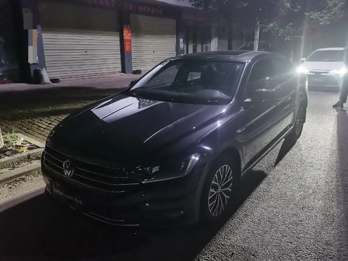 2021 Volkswagen Sagitar 1.4T 150HP L4 7DCT