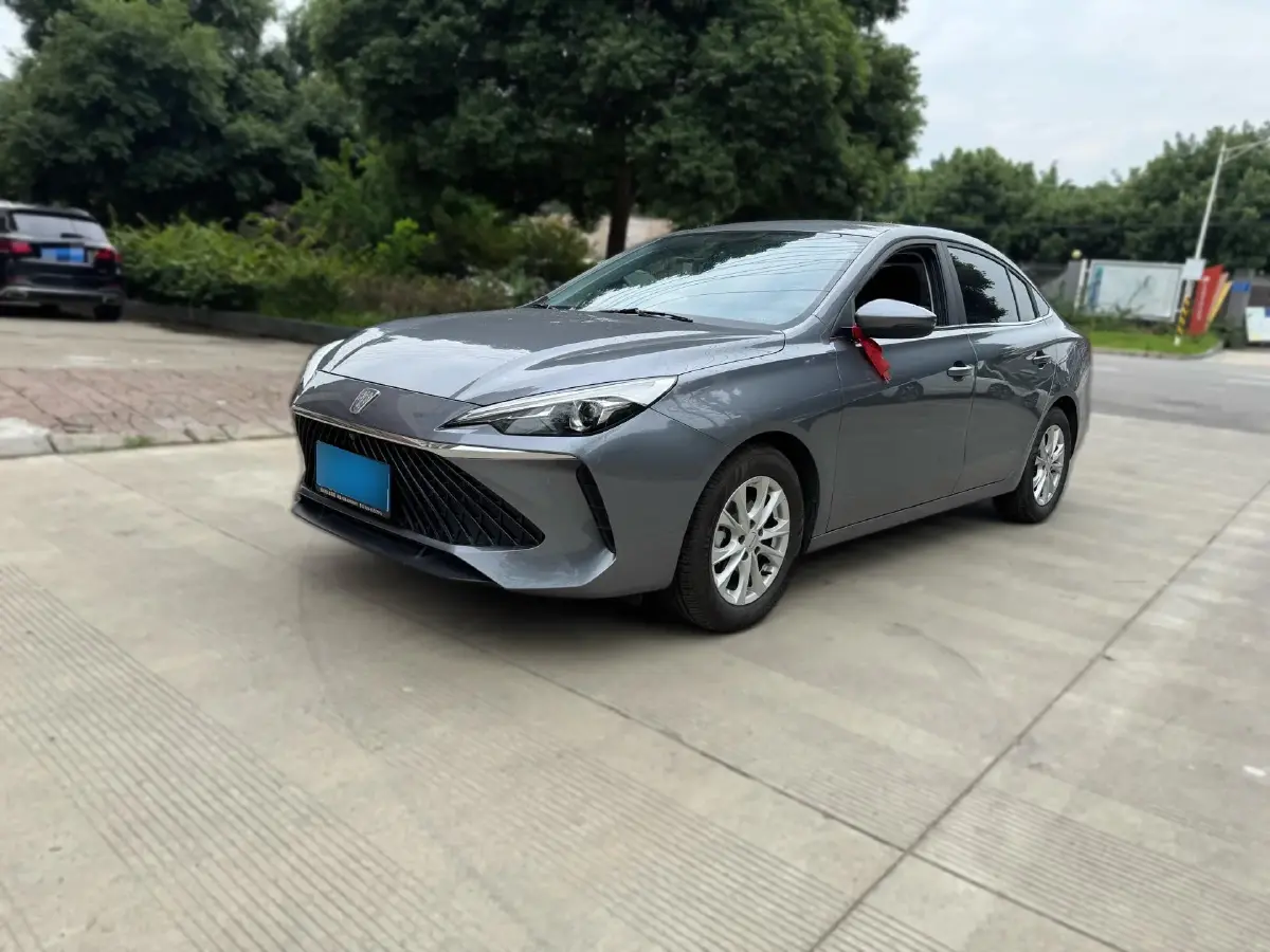 2023 Roewe i5 1.5L 129HP L4 CVT