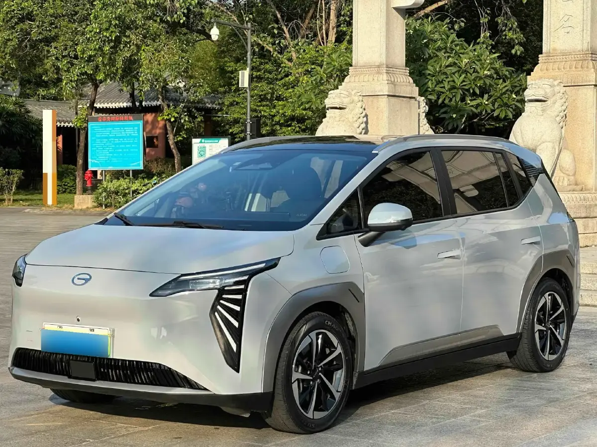 2023 Aion Y BEV 61.7KWH