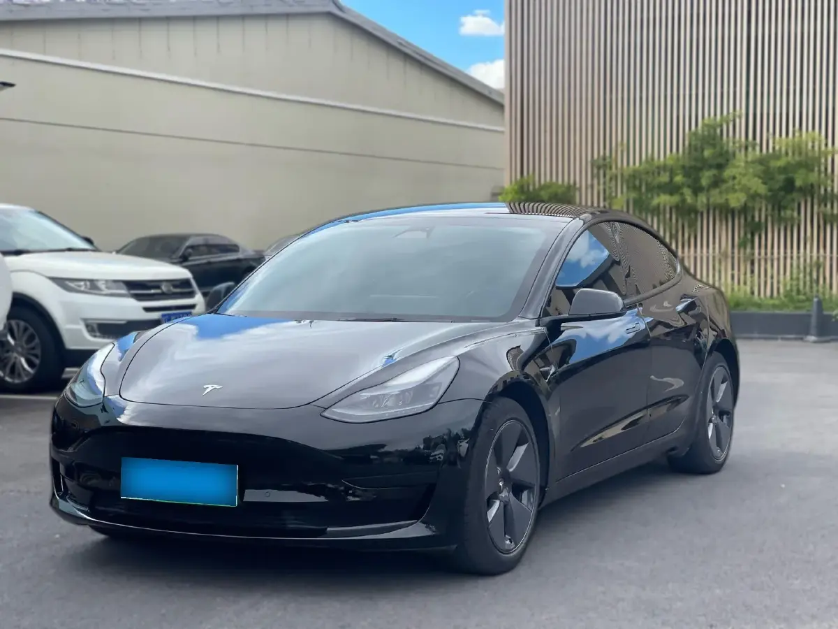 2022 Tesla Model 3 BEV 60KWH