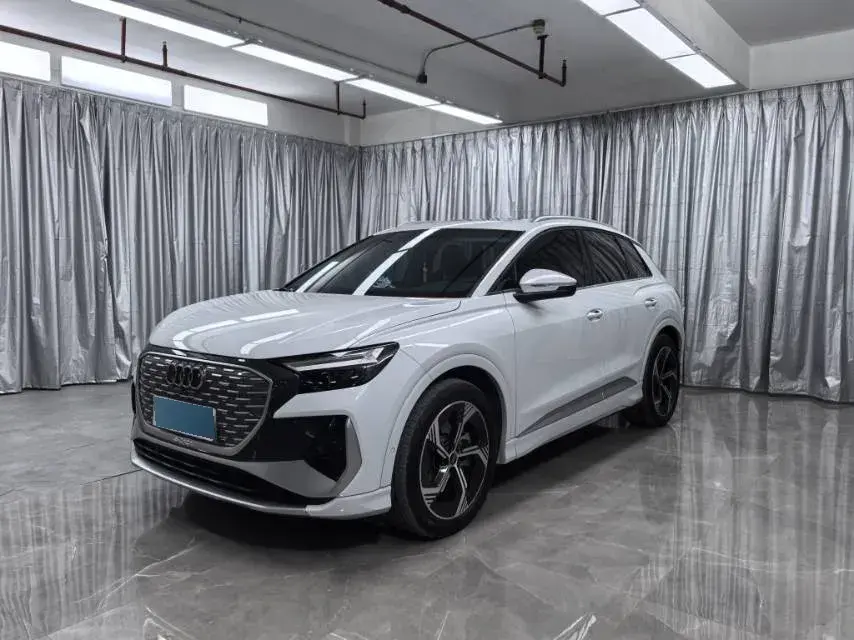 2023 Audi Q4 e-tron BEV 84.8KWH