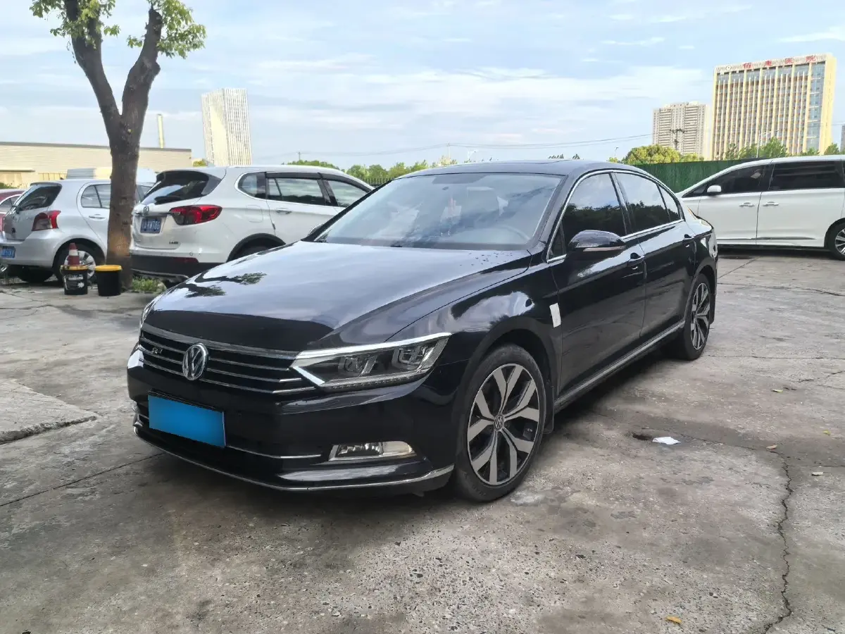 2019 Volkswagen Magotan 2.0T 186HP L4 7DCT