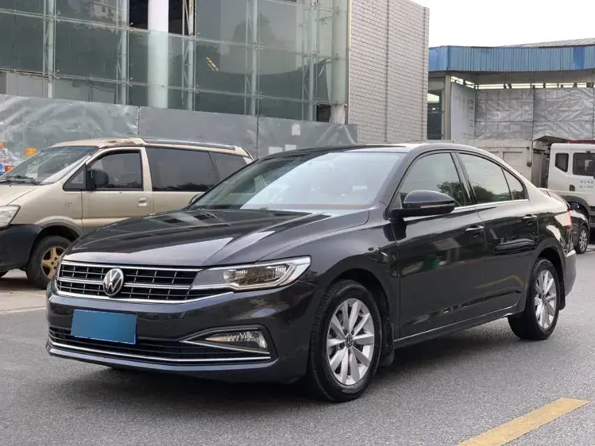 2021 Volkswagen Bora 1.5L 113HP L4 6AT