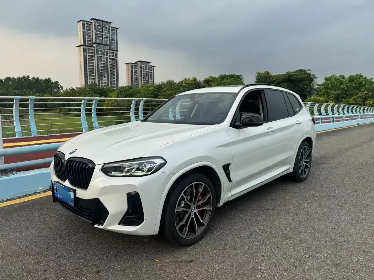 2022 BMW X3 2.0T 252HP L4 8AT