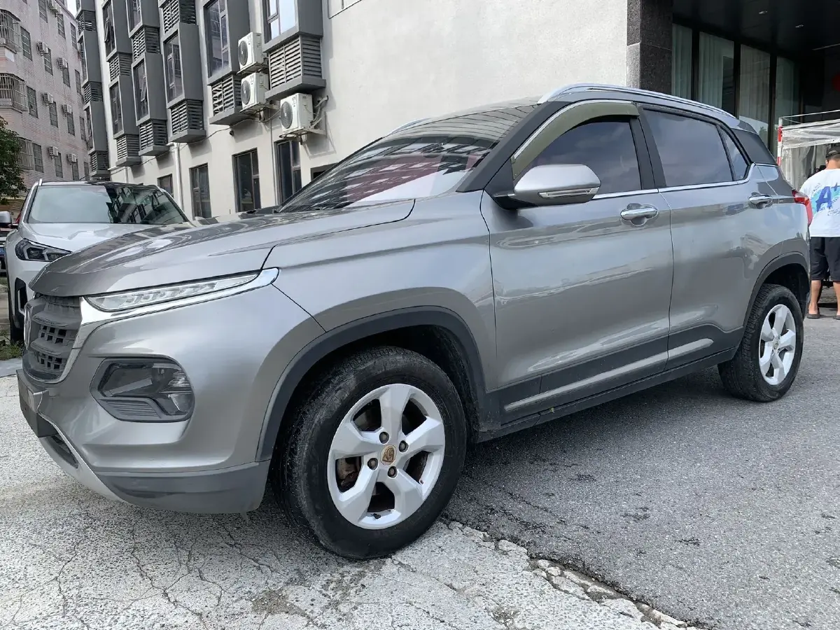 2017 BaoJun 510 1.5L 112HP L4 6MT
