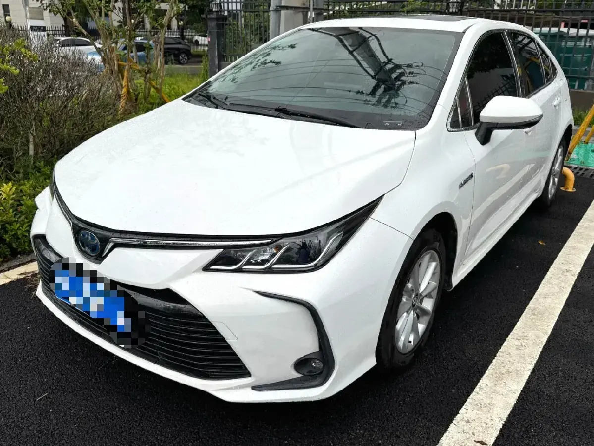 2019 Toyota Corolla 1.8L 98HP L4 E-CVT Hybrid