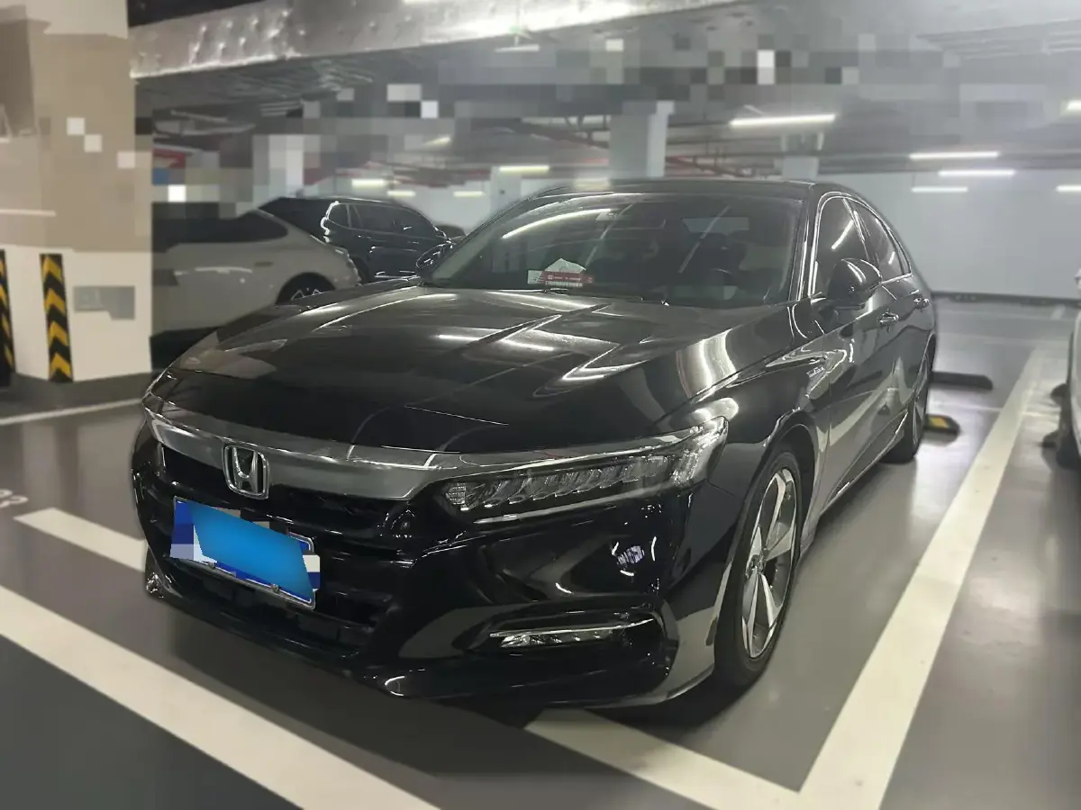 2018 Honda Accord 2.0L 146HP L4 E-CVT Hybrid