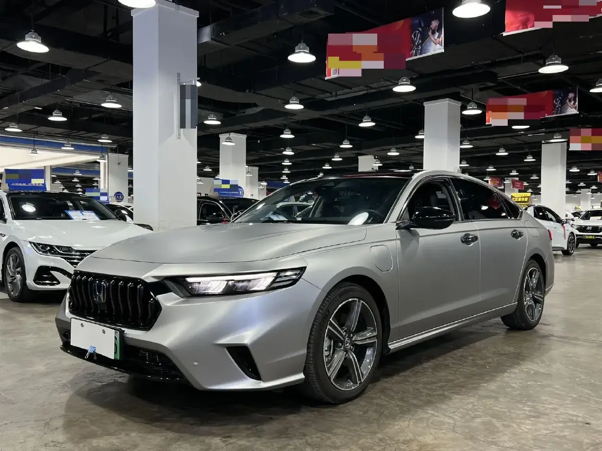 2023 Honda Inspire 2.0L 148HP L4 E-CVT PHEV