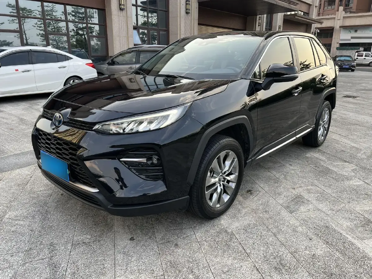 2022 Toyota Wildlander 2.5L 178HP L4 E-CVT Hybrid