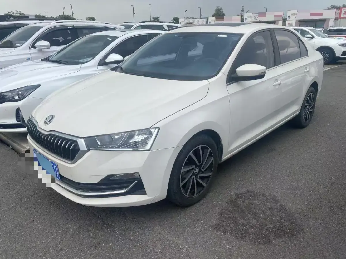 2022 Skoda Rapid 1.5L 112HP L4 6AT