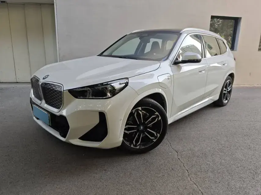 2023 BMW iX1 BEV 66.45KWH