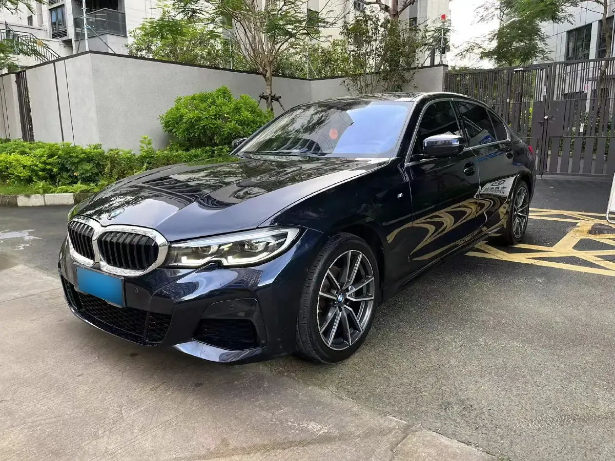 2021 BMW 3 Series 2.0T 184HP L4 8AT
