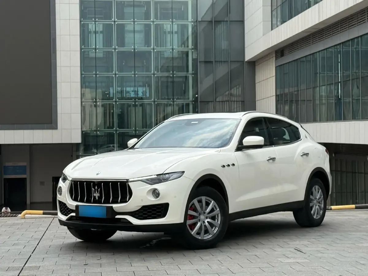 2018 Maserati Levante 3.0T 350HP V6 8AT