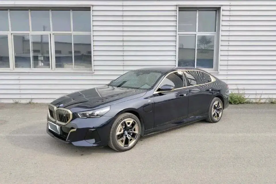2024 BMW i5 BEV 79.05KWH