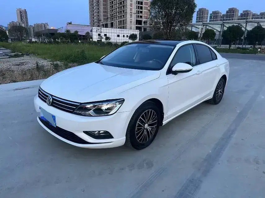 2018 Volkswagen Lamando 1.4T 131HP L4 7DCT
